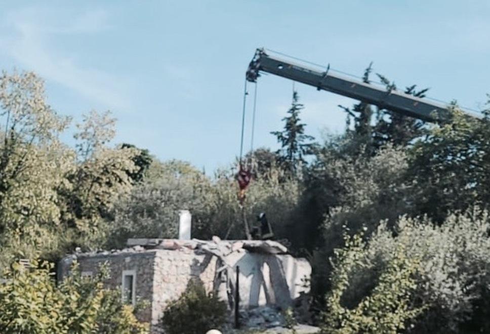 Operaio edile di Montecchio muore in un cantiere a Lerici 