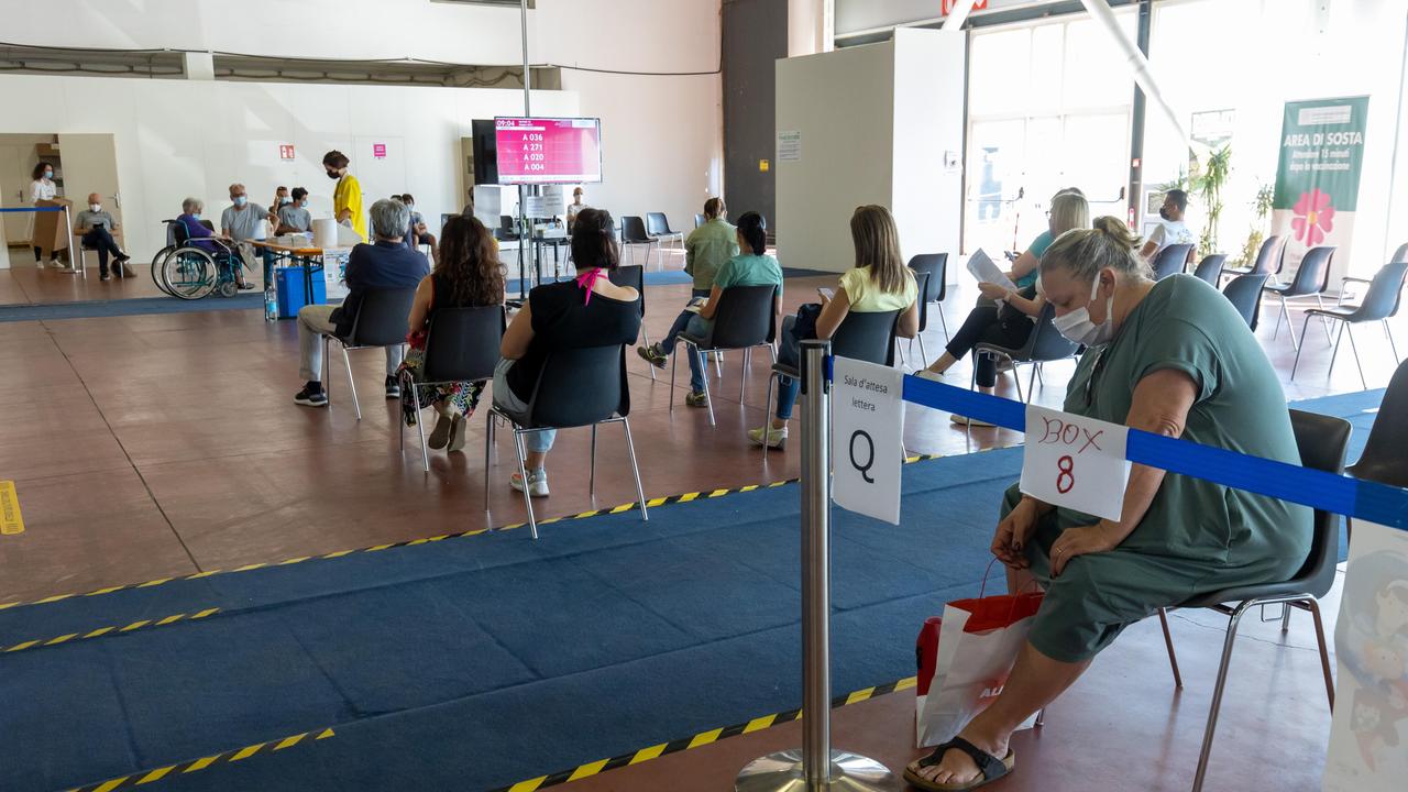 Ferrara. Chiude l'Hub della Fiera: mercoledì 18 ultimo giorno