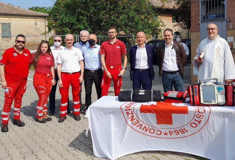 Carpi. Un super defibrillatore destinato alla Croce Rossa e donato dal Rotary 