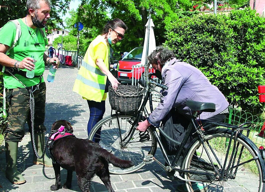 Reggio Emilia. Dal Crostolo riemerge anche la bicicletta rubata a una pensionata