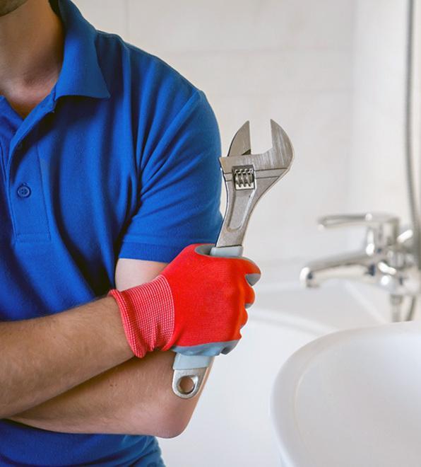 Il triste primato di Modena: i lavoratori abusivi sono 9.600 