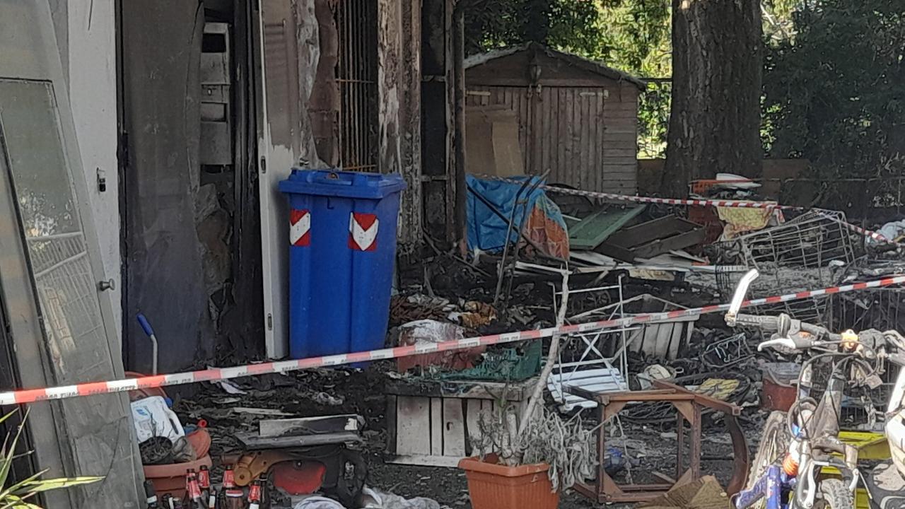 Carpi Incendio dai piumini Va a fuoco una casa
