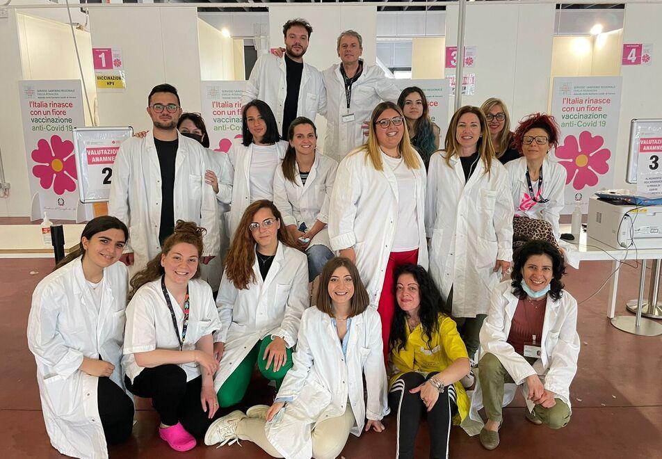 Ferrara, vaccini: i 450 giorni in prima linea all'hub