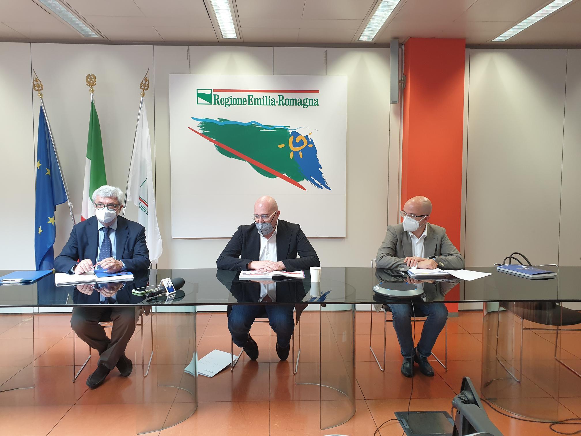 Decennale Terremoto Emilia Bonaccini: “Ricostruzione, il più è fatto. Qui una storia collettiva di cui andare orgogliosi, un’esperienza che può essere patrimonio per il Paese” 