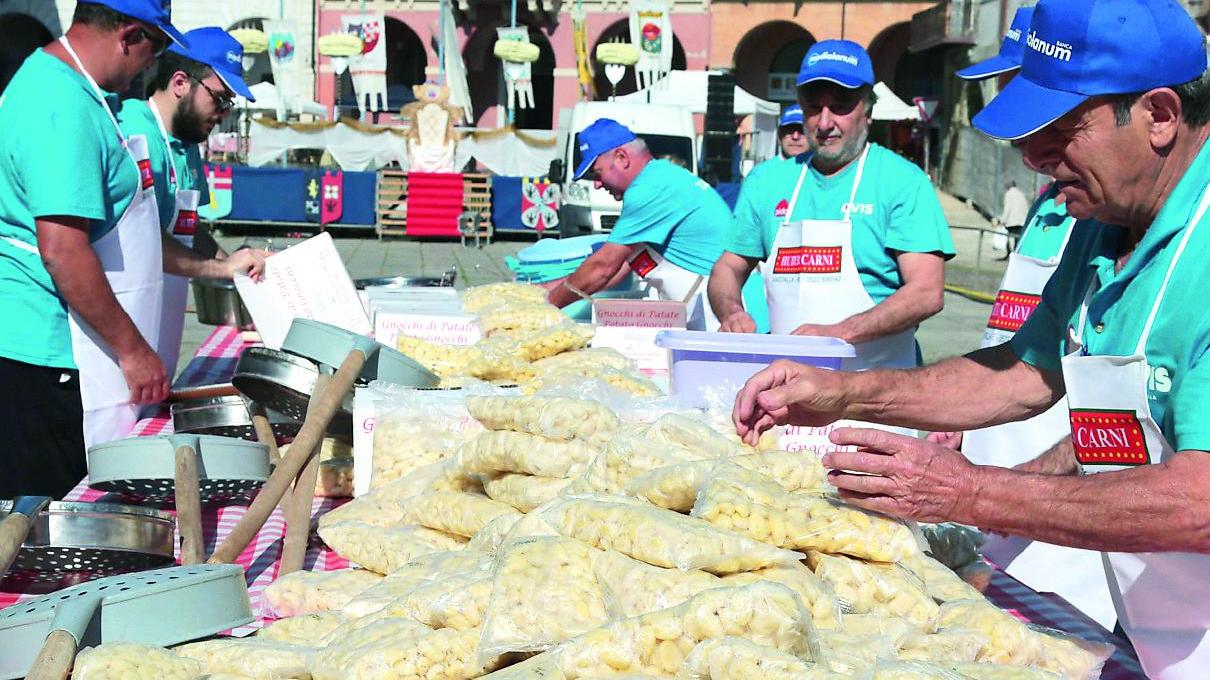 Guastalla. Ritorna la Gnoccata tra assaggi e cortei