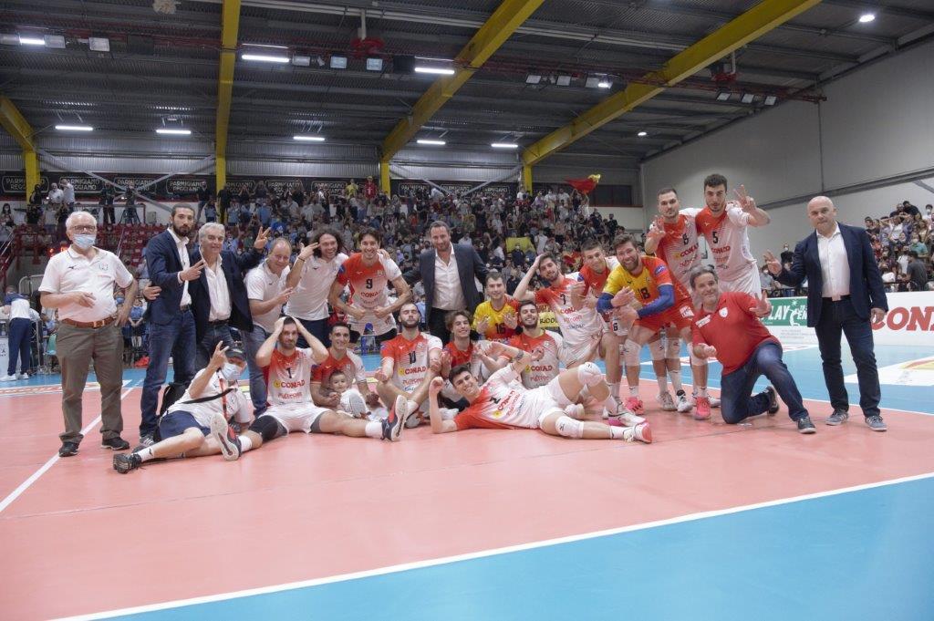 Tripudio Conad: la SuperLega è a un passo