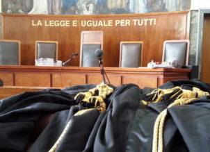 Modena. Il processo: prima l'amore e poi la guerra legale tra medici  