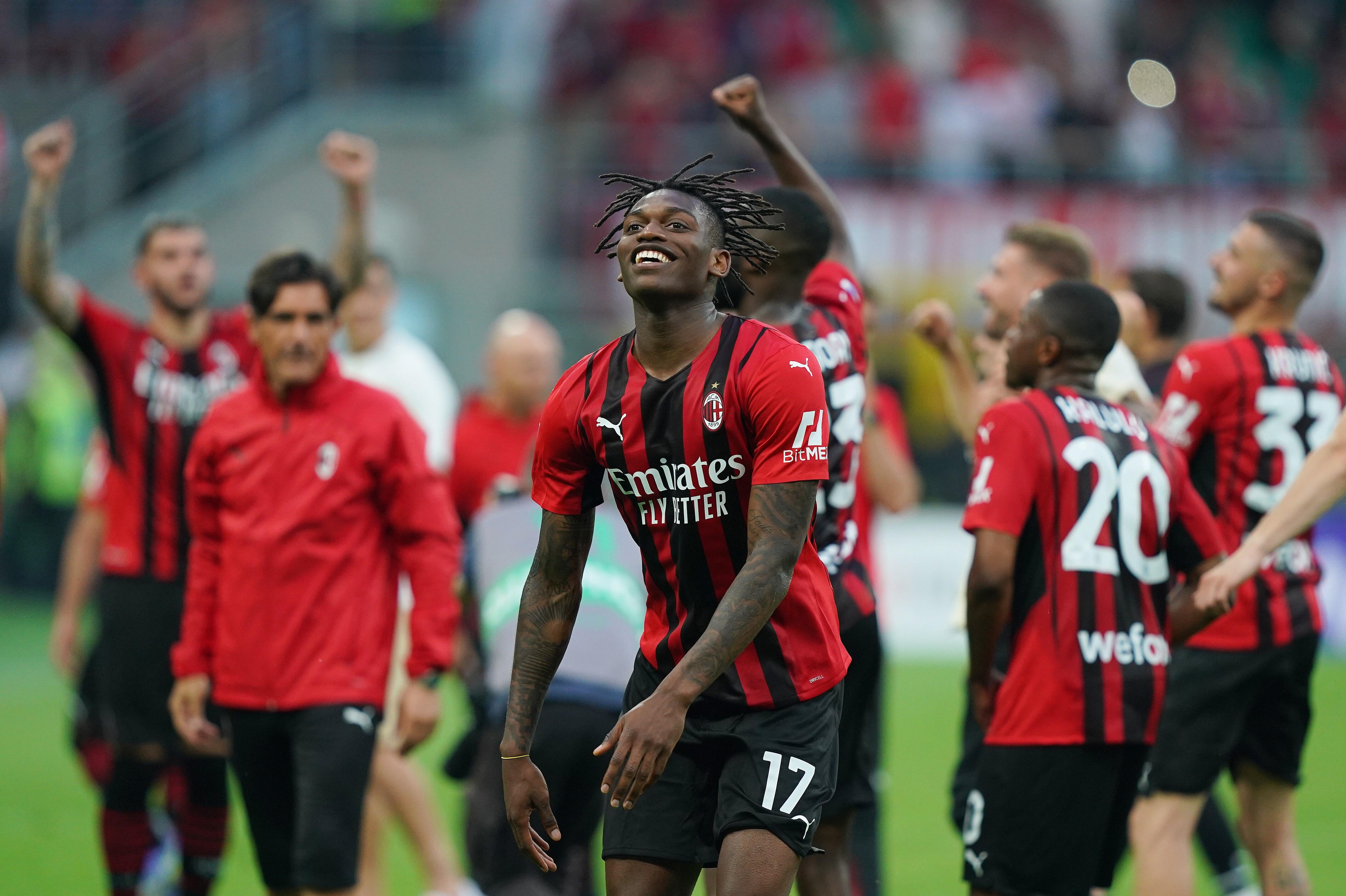 Cresce l'attesa a Reggio Emilia per l'arrivo del Milan 