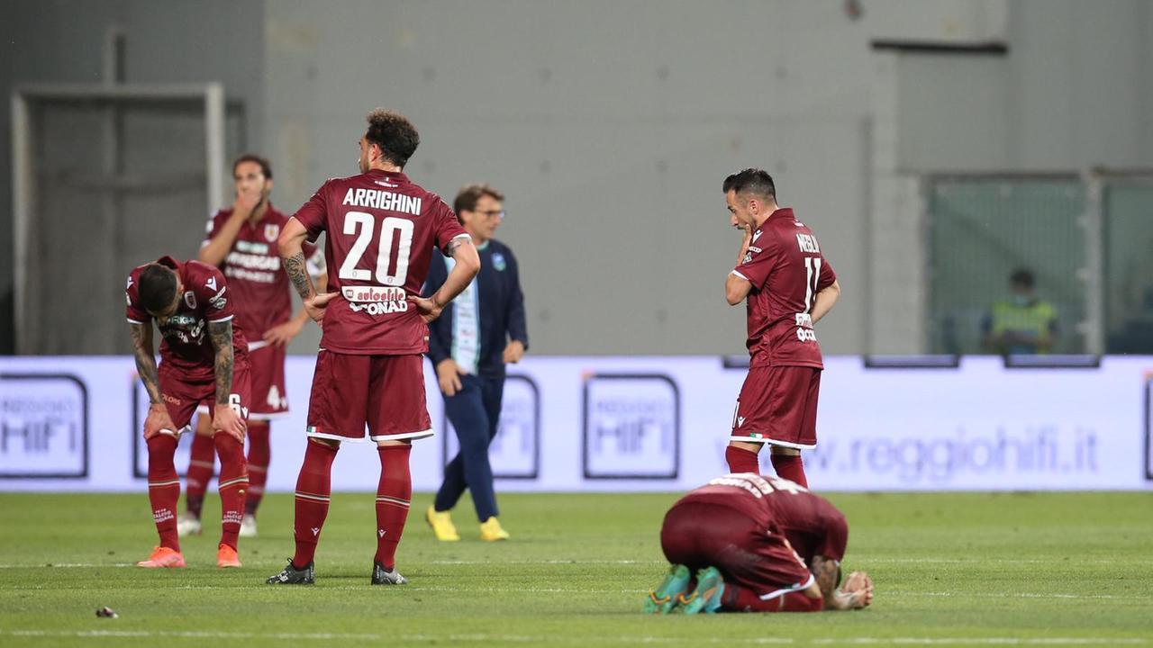 Reggiana battuta in casa, la corsa verso la serie B è già finita