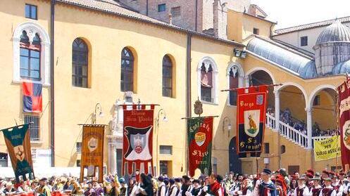 Le bandiere di nuovo in alto, tornano i giochi più amati