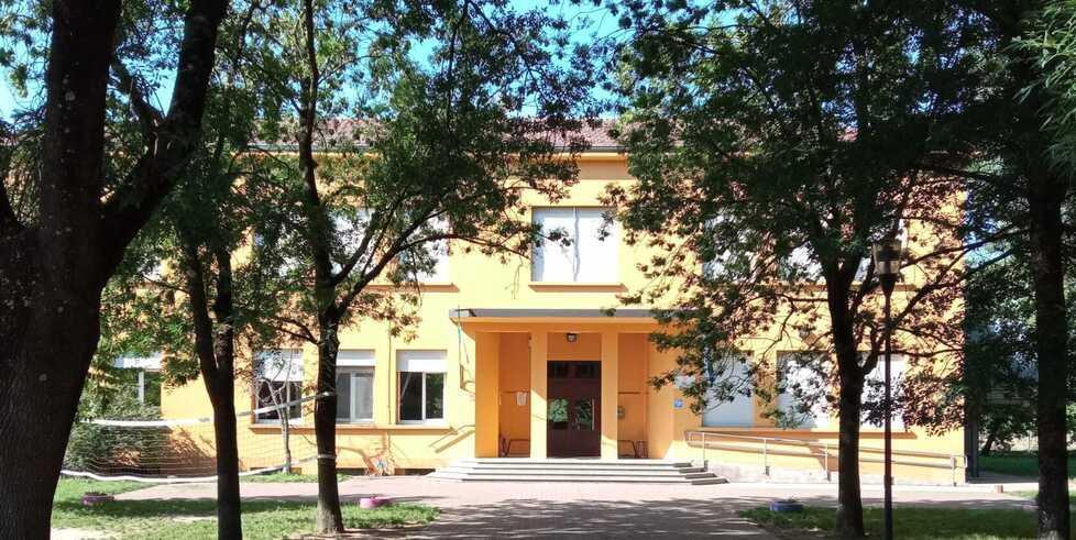 Correggio, scuola da abbattere e rifare 