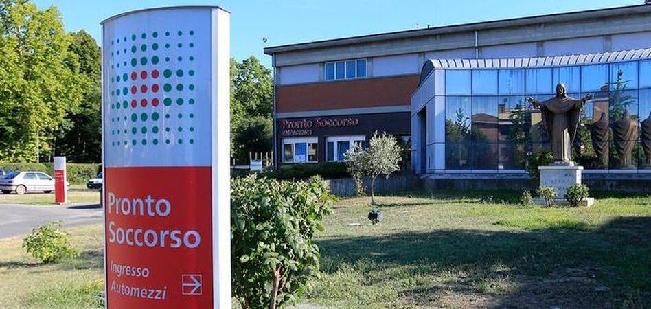 Carpi. Botte al Pronto soccorso: aggredisce medici, infermieri e una guardia giurata