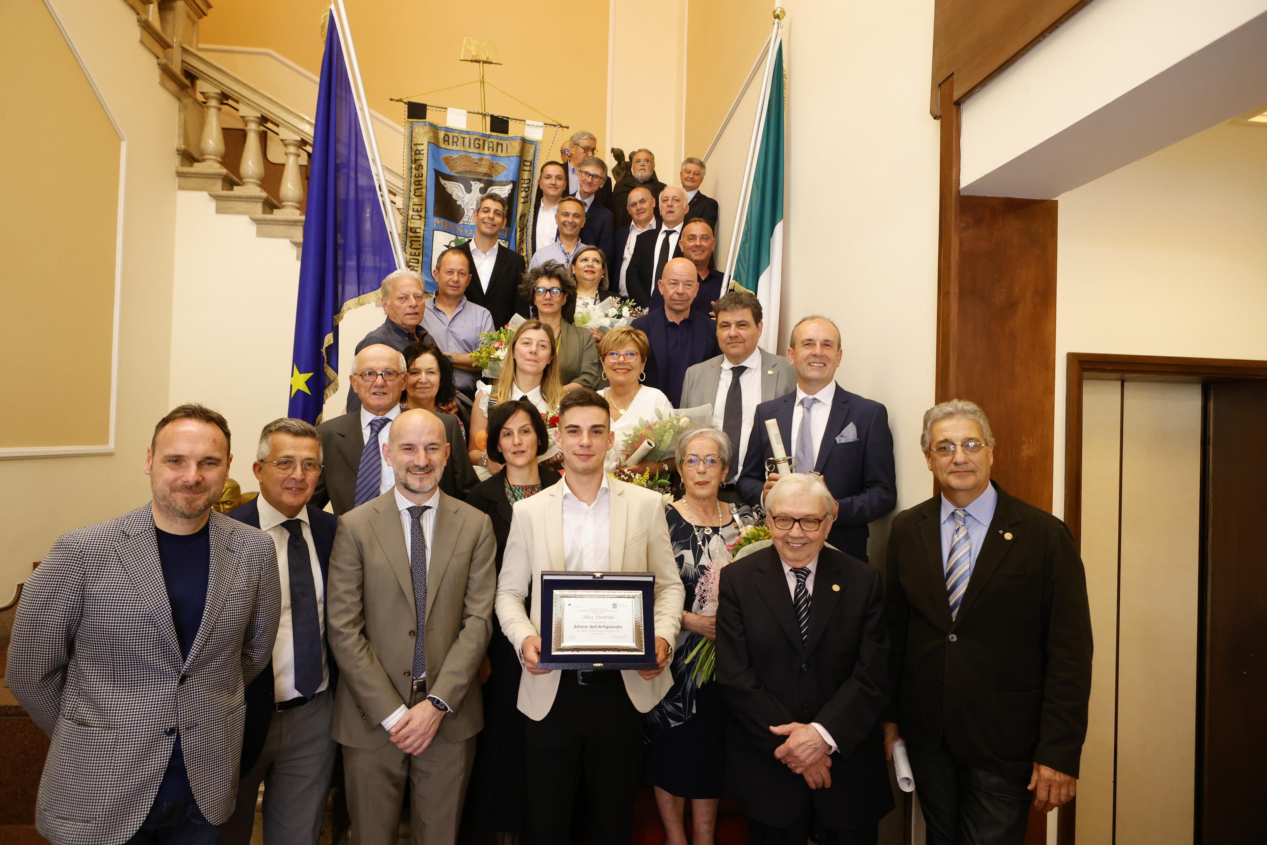 Dodici premi e un tributo al passato