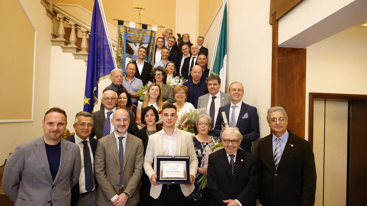 Dodici premi e un tributo al passato