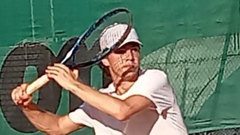 Il tennista Denys, da Mariupol a Reggio per coltivare il suo grande sogno