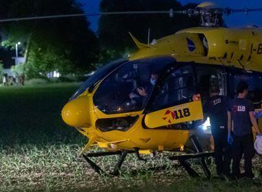 Un intervento notturno dell'elisoccorso (foto archivio)