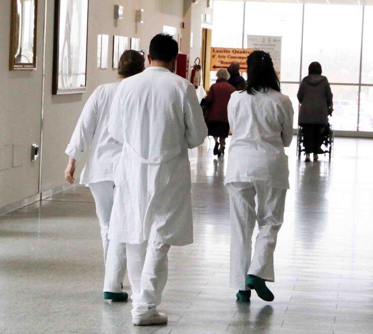Ferrara. Medici d’emergenza e infermieri: via ai concorsi e alle stabilizzazioni 