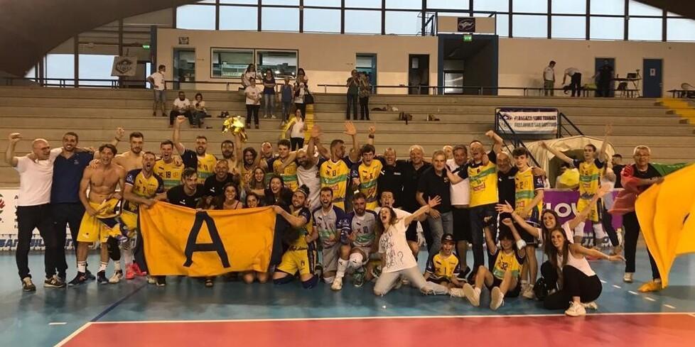 Volley: Stadium, ecco il giorno più bello, vince a S. Giustino e vola in Serie A 