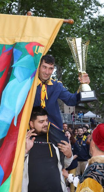 «Da Londra per questa magia».Tanti stranieri al Palio di Ferrara