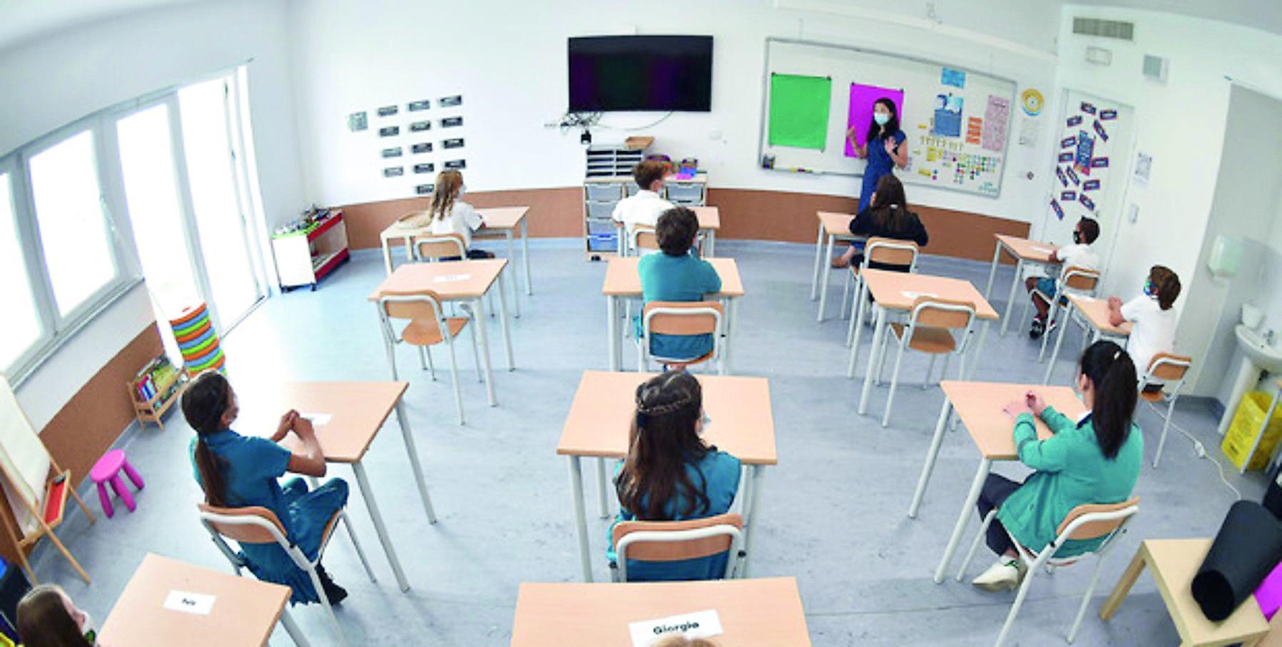 Cattedre vuote a Reggio Emilia. Gli alunni devono tornare a casa 