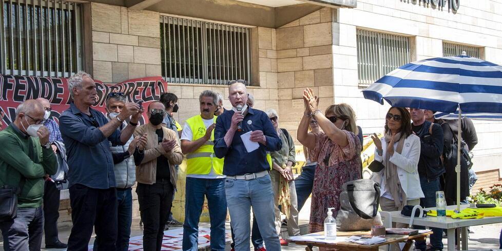 No al consiglio comunale sulla strage di Viareggio alle 9. «Troppi non potranno partecipare» 