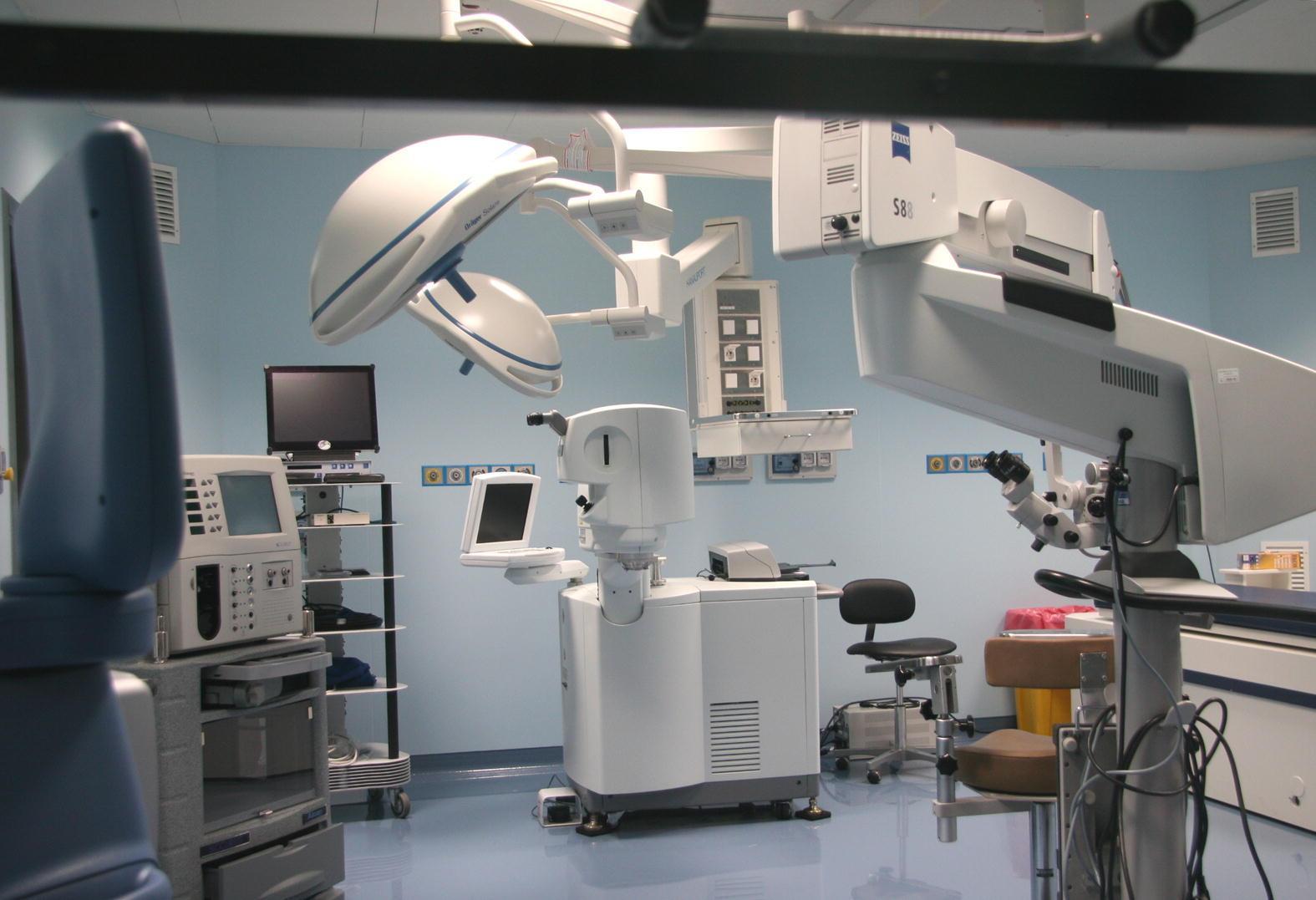 La donna è stata respinta alla visita oculistica per sei minuti di ritardo