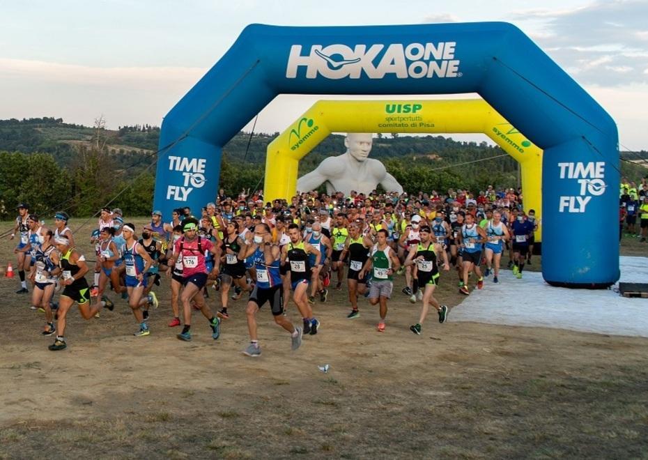 Podismo al tramonto, mtb all’alba lo sport si fa in mezzo ai Giganti 