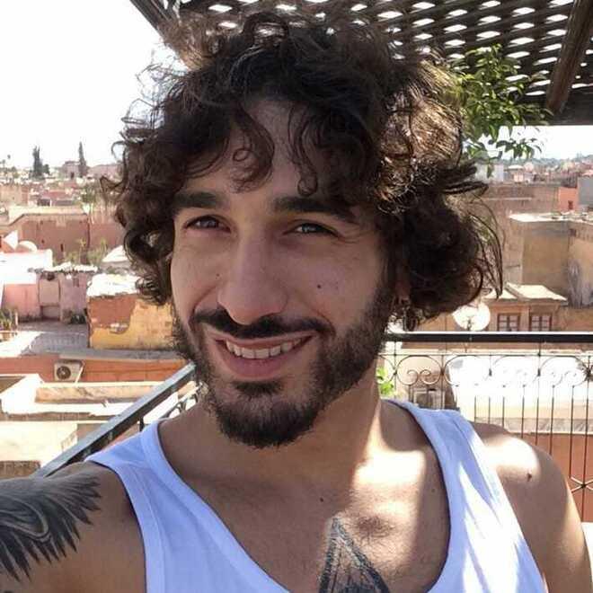 Livorno piange Emanuel: è morto a 31 anni un anno e mezzo dopo lo schianto in scooter