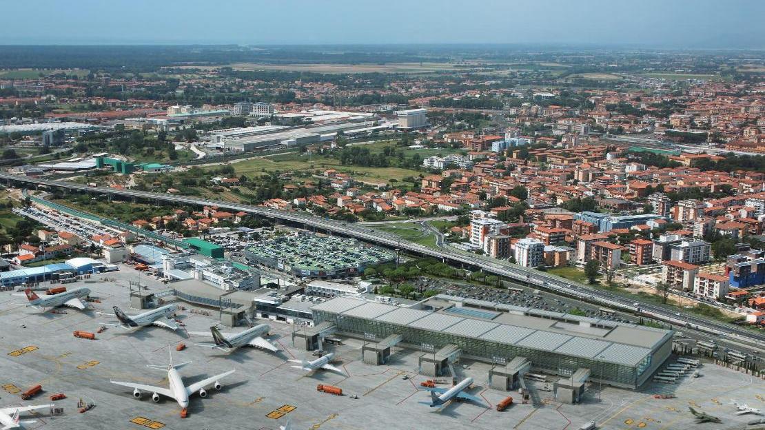 Possibili disagi all'aeroporto di Pisa in seguito allo sciopero dei dipendenti dello scalo (Foto Muzzi/Renzullo)