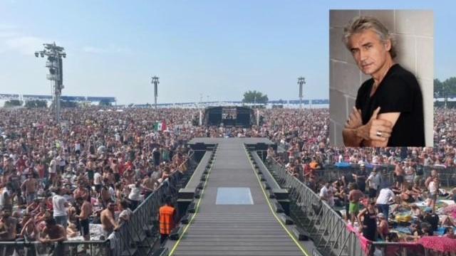 Reggio Emilia, Ligabue prima del concerto al Campovolo: "Felice di inaugurare la Rcf Arena"