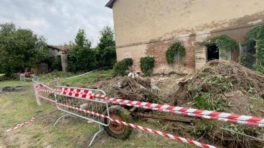 Saman, scattano nuove ricerche: sommozzatori in quattro pozzi