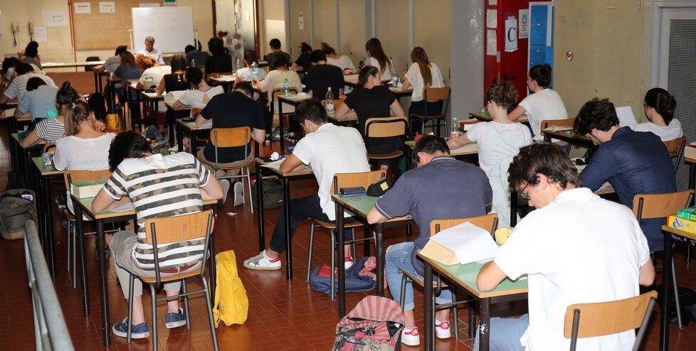 Empoli, sono trenta le commissioni per valutare 1.150 maturandi 