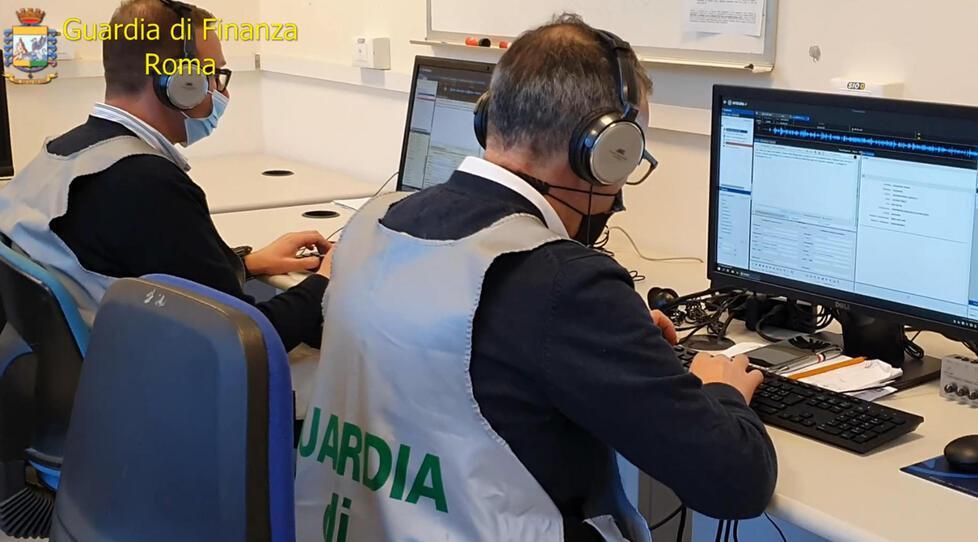 Arrestati al Forte per bancarotta e riciclaggio: chi sono i due imprenditori. Gli inquirenti: «Potevano fuggire all’estero» 
