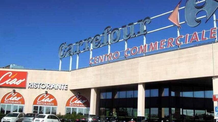Posti per addetti alla vendita al centro MareMonti a Massa: come candidarsi
