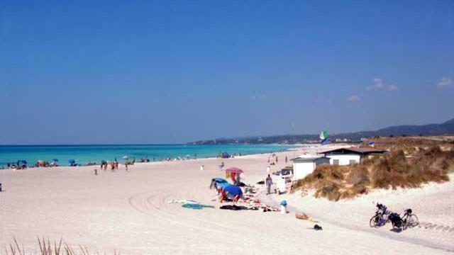 Le spiagge bianche di Vada: qui è avvenuta la tragedia