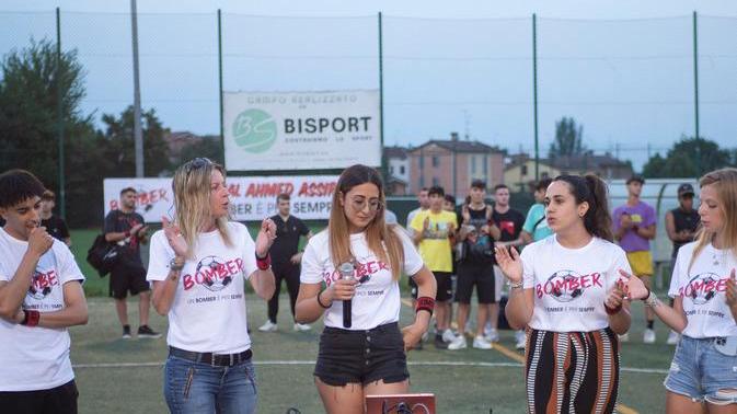 Bastiglia Gli amici, le canzoni e l’amore per il calcio È iniziato il torneo in ricordo di Ahmed