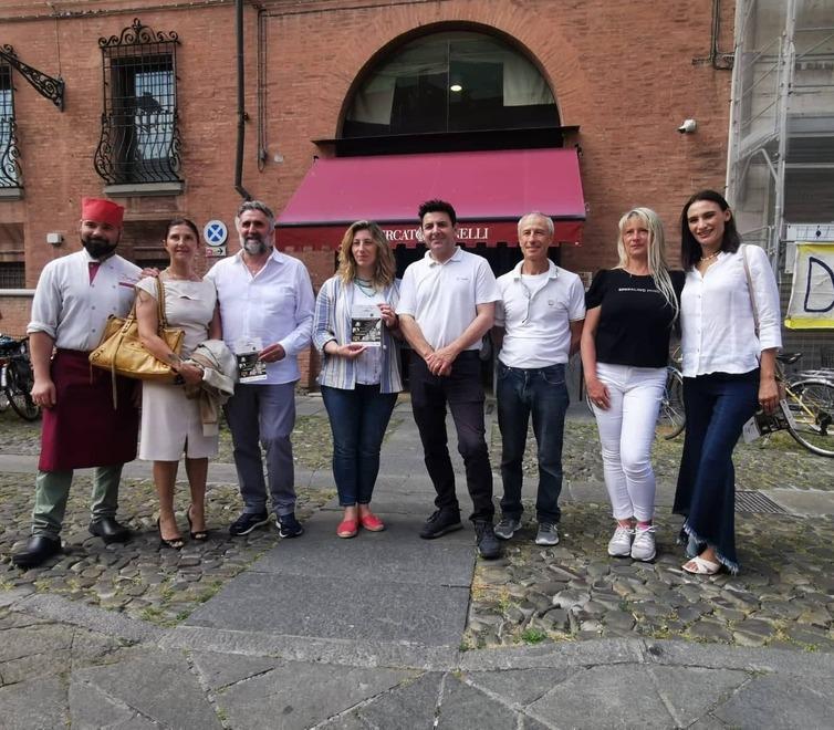Modena, la novità: cibo sfizioso e musica: ecco “Albinelli Street” 
