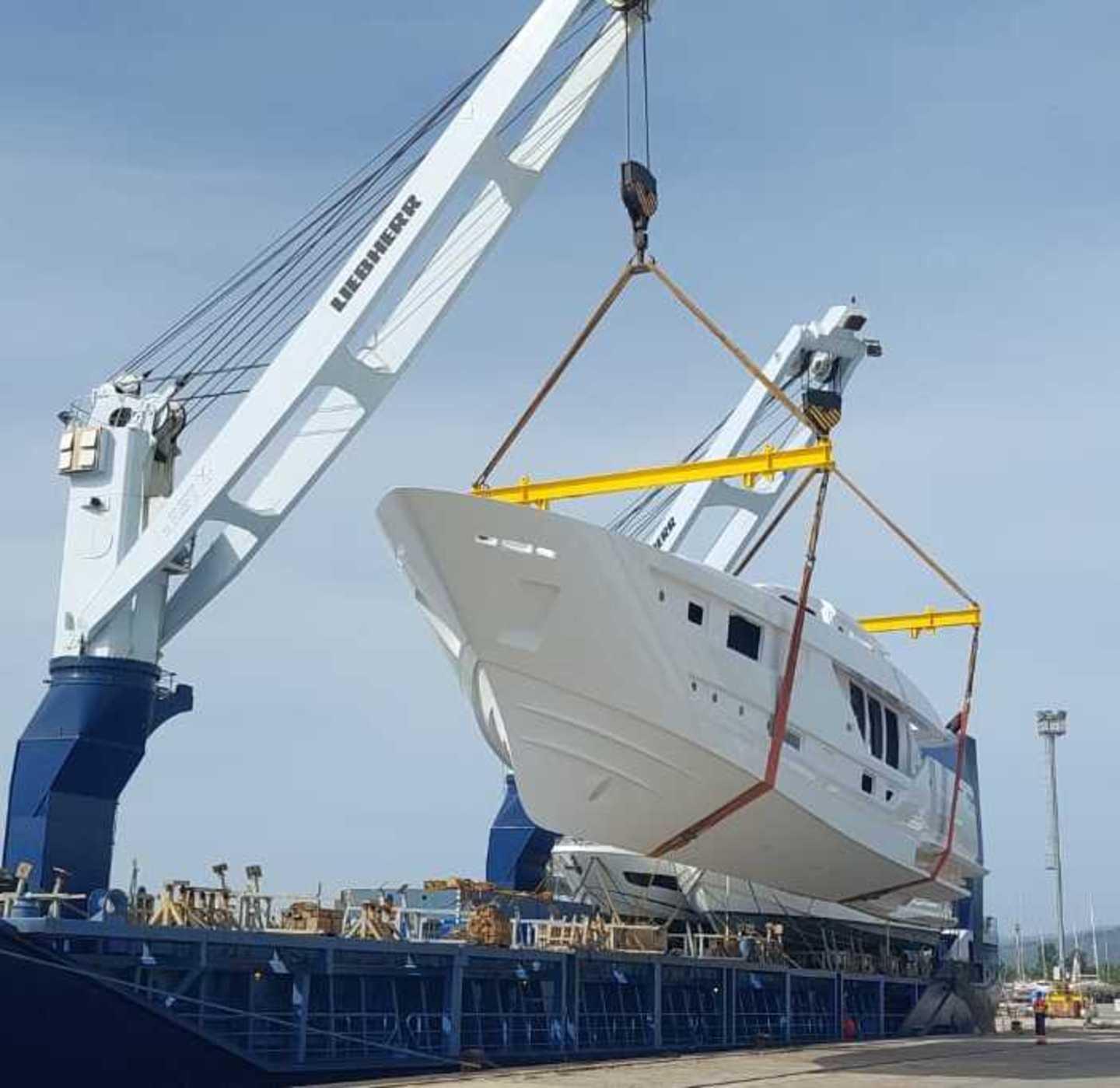 Made in Tortolì uno scafo da 36 metri 