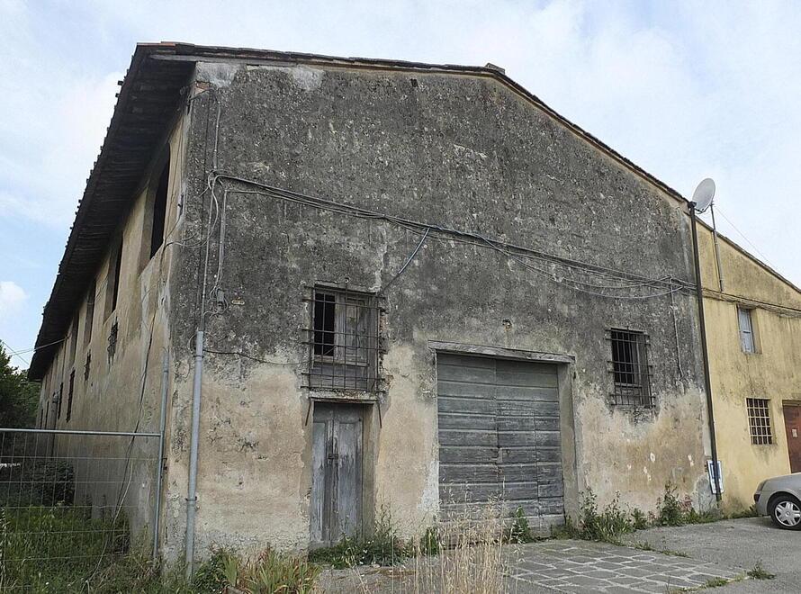 l’antico fienile di proprietà della Regione