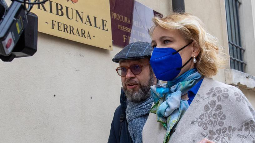 Ferrara, quasi due anni per le tangenti e otto mesi per i green pass falsi