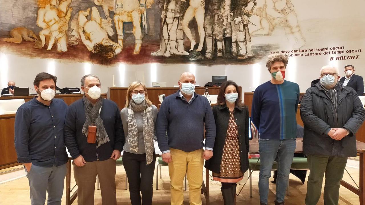 Il 27 gennaio 2021 Lippi con la giunta rinnovata. Da sinistra: Di Pietro, Costantino, Pacchini, Lippi, Piancatelli, Bulichelli e il consigliere neo entrato Giovanni Salvini