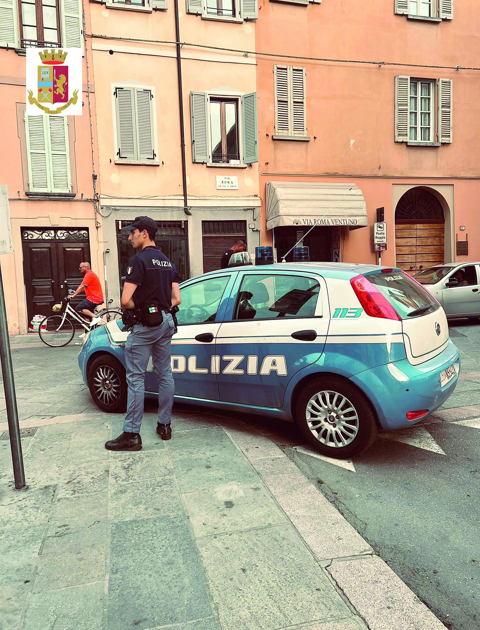 Reggio Emilia, stretta in via Roma: sanzionati 11 locali, 7 denunce