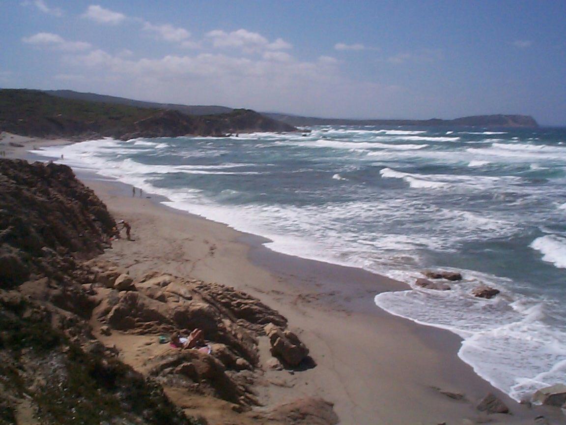 Alghero, grosso sasso e sabbia di Rena Maiore nel bagaglio di un turista: sanzionato