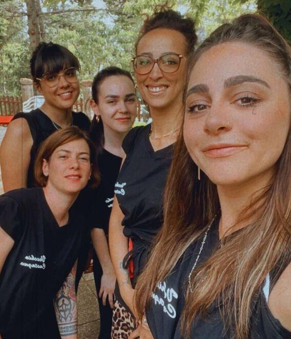 Montecreto. Dopo l’appello per il personale, tutti pazzi per il risto-pub: «Ho trovato quattro cameriere, ora respiro» 
