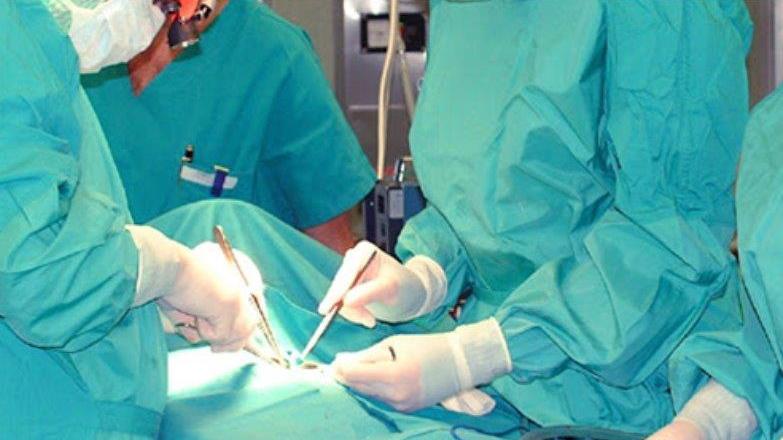 Operata con quattro ore di ritardo: rimane invalida e viene risarcita