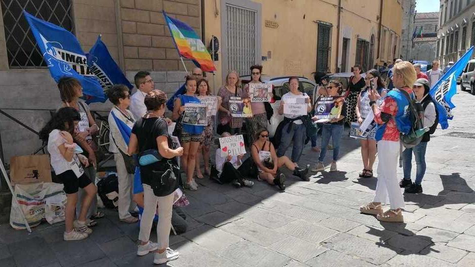 "Come torturò la cagnolina Pilù": le immagini in tribunale e la condanna, ecco la sentenza