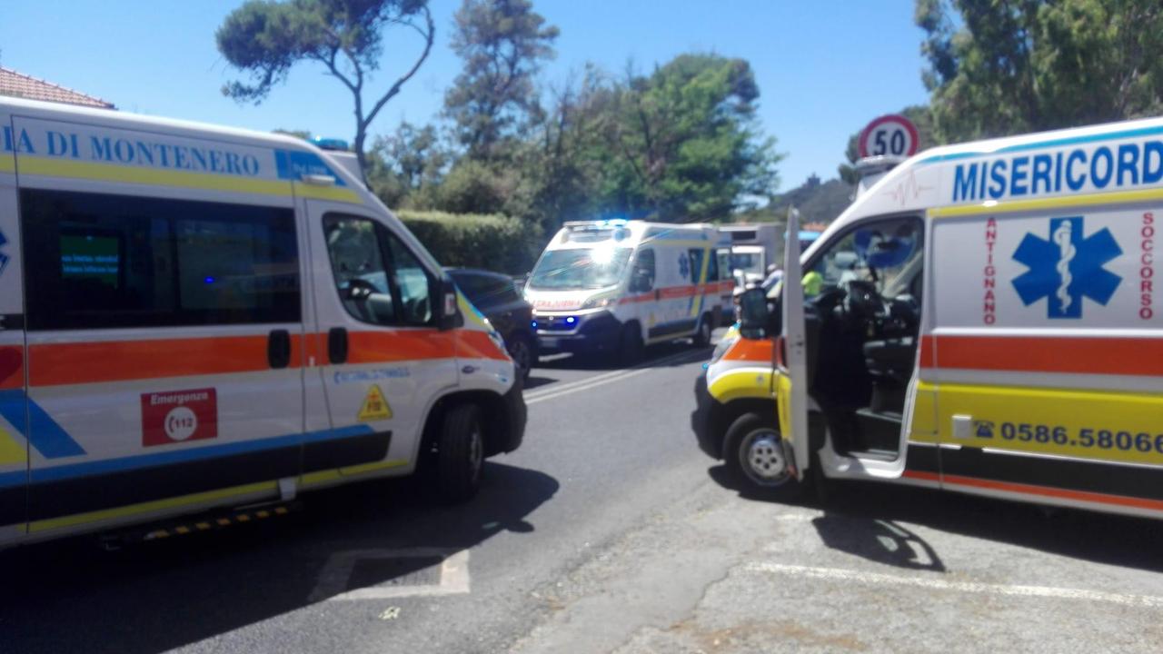 Le ambulanze sul posto