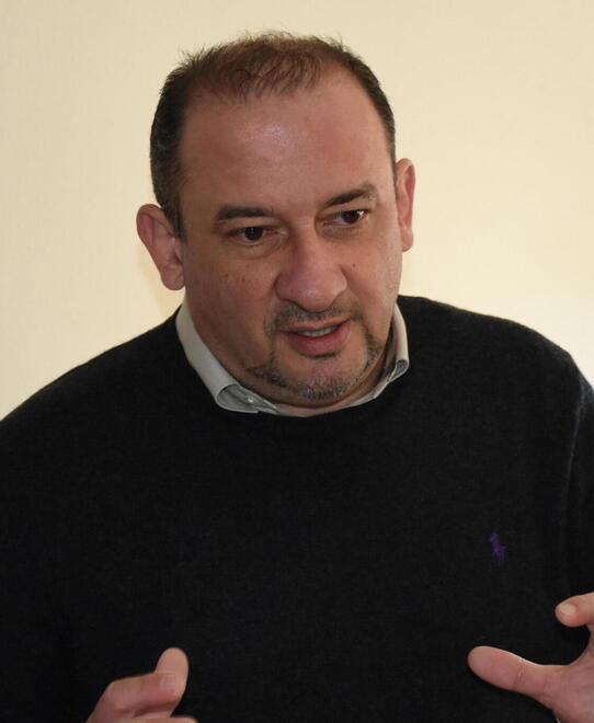 Netspring, cambio al vertice e veleni 