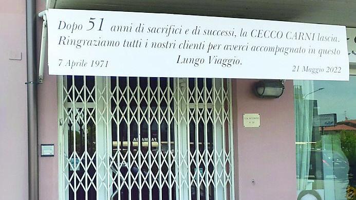Viareggio, dopo mezzo secolo l'addio alle Carni di "Cecco": «Andiamo in pensione, vi racconto perché»