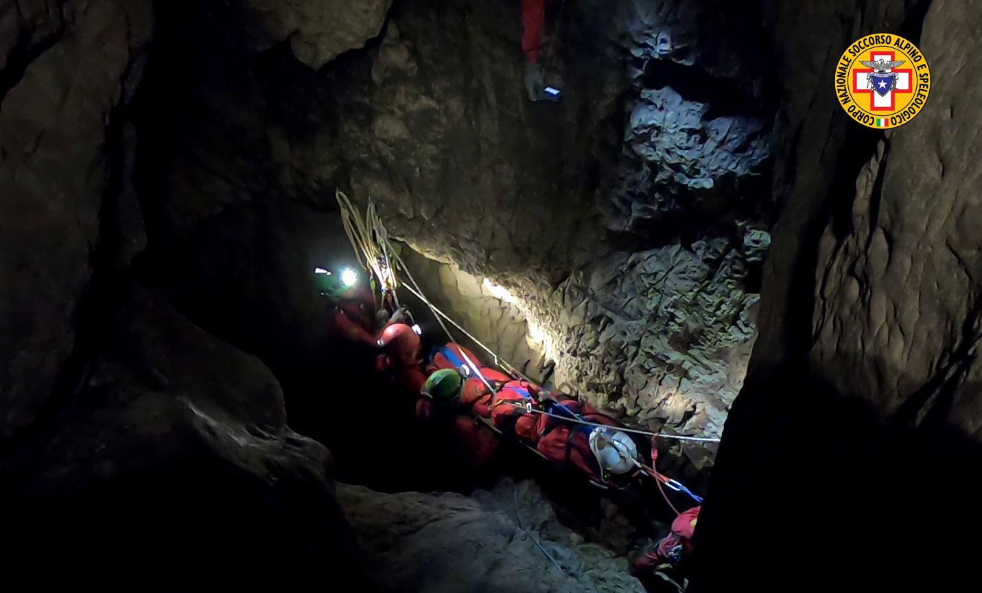Speleologo infortunato nella grotta S'Edera di Urzulei: via alla spedizione di soccorso
